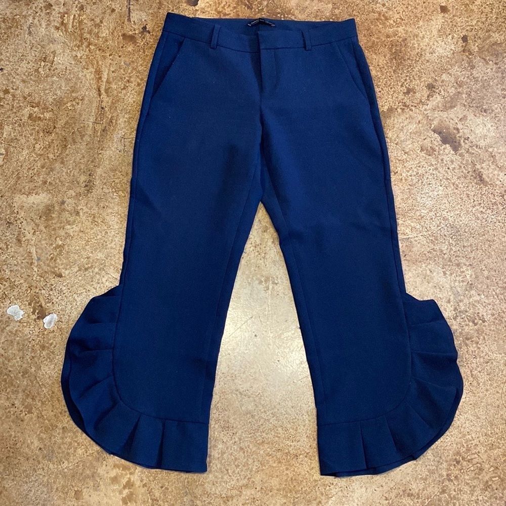 Banana Republic Logan navy ruffle hem cropped flat front trouser dress pants